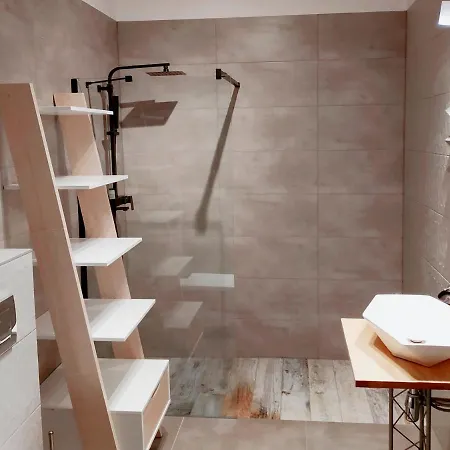 Designomania - Grzegórzecka 69 D Apartamento